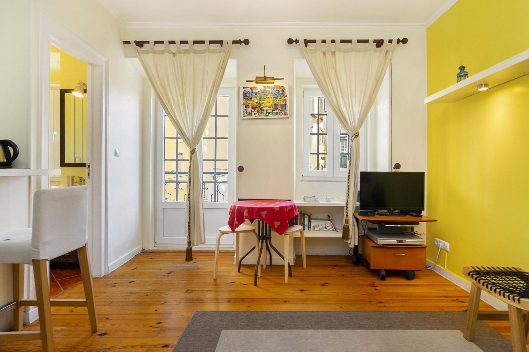 Whome Central Alfama Hideaway Perfect To Explore Lisbon Exterior photo